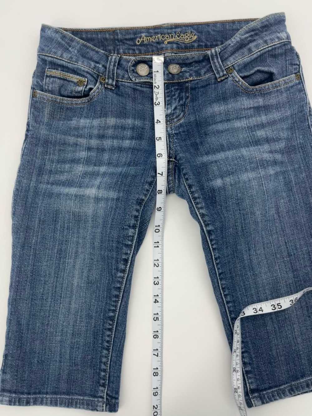 Vintage Y2K American Eagle Outfitters low rise Washed Blue Denim Jean shorts - Picture 7 of 8